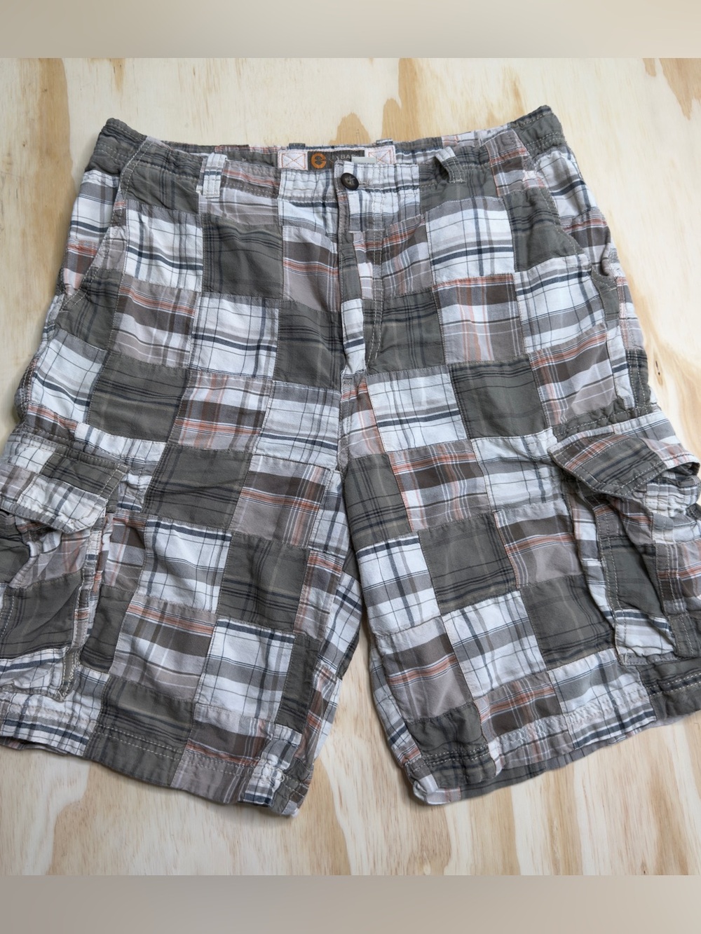 G.H Bass Y2K Checkers Plaid Cargo Shorts Size 36